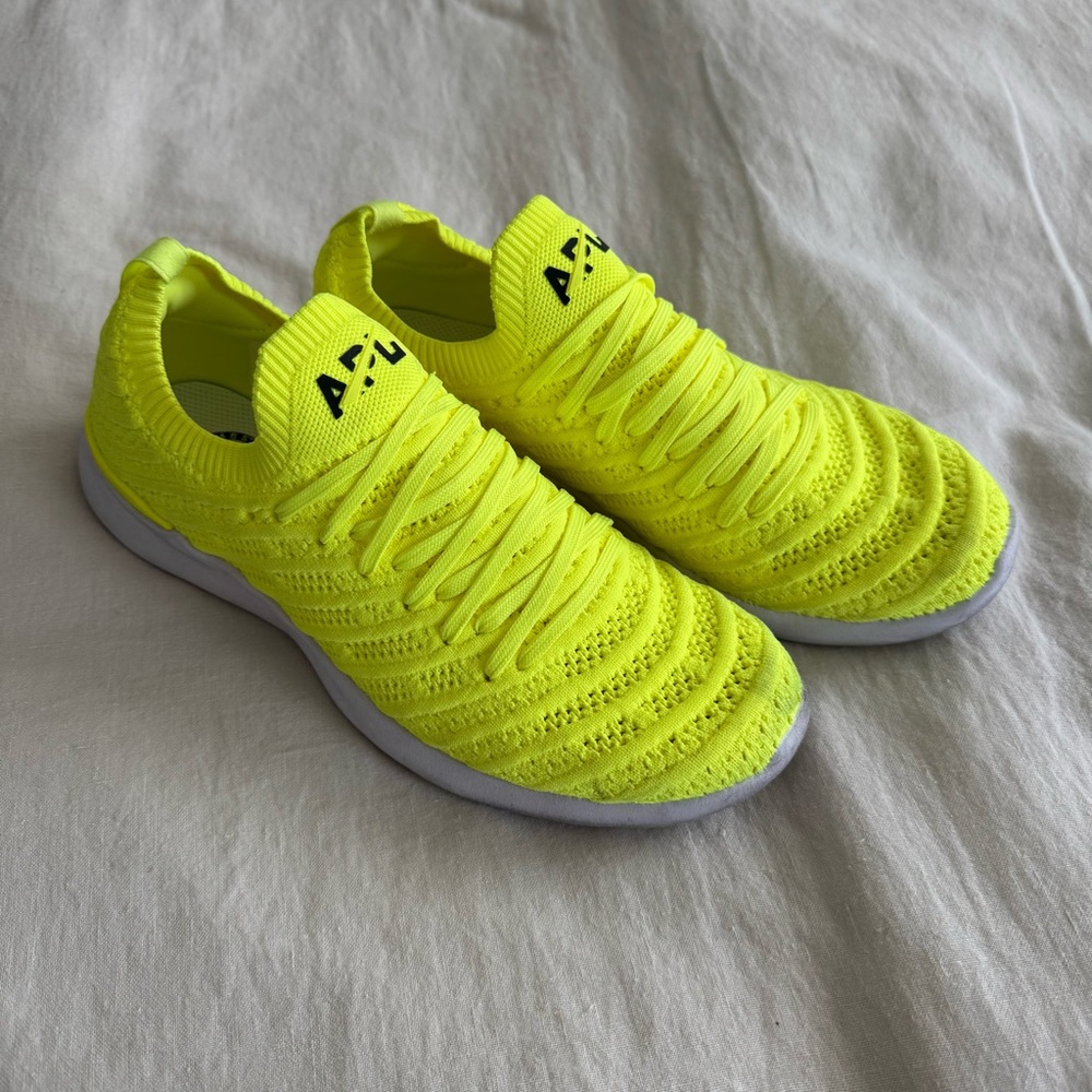 APL TechLoom Wave Yellow Sneakers